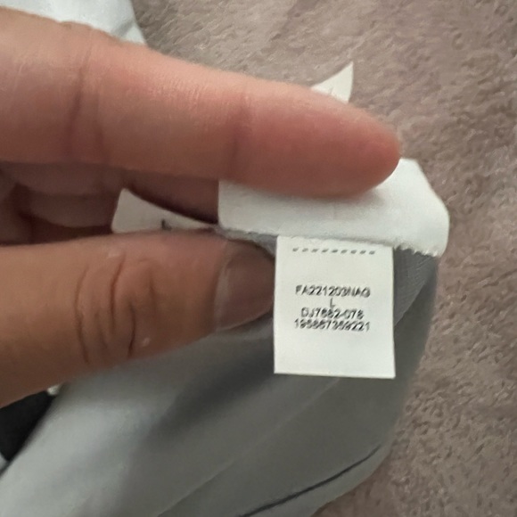 Jordan PSG 3rd Jersey 2022/23 - Picture 5 of 6